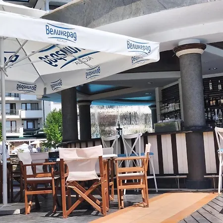 Emerald Wellness & Üdülőközpont *