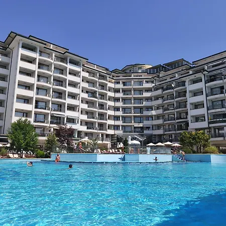 Rezort Emerald Wellness & Ravda