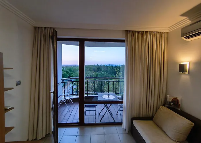 Emerald Wellness & リゾート *