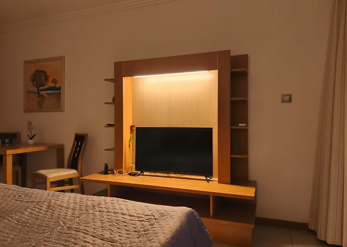 リゾート Emerald Wellness & ラヴダ