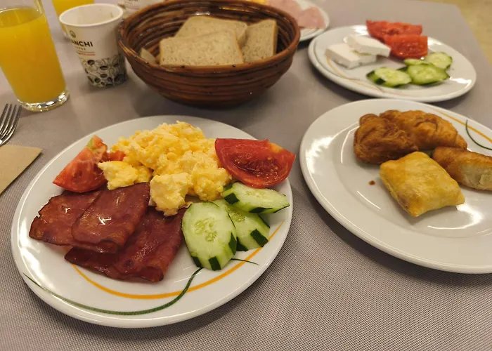 Emerald Wellness & ラヴダ