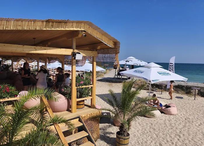 リゾート Emerald Wellness & ラヴダ